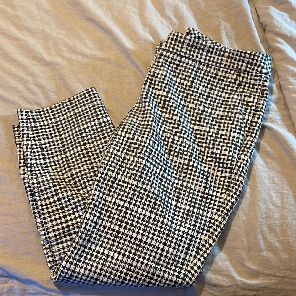 Black and White Express Houndstooth Ankle Pants